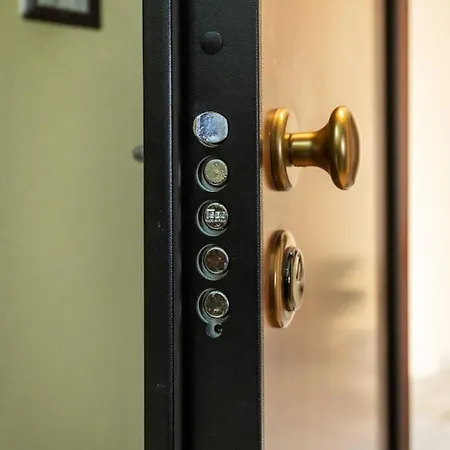 Little's Venaria * Венария-Реале