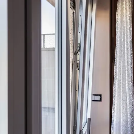 Little's Venaria Apartment *